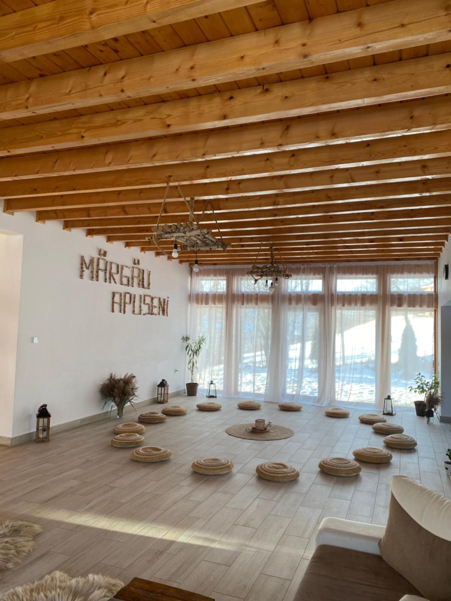 Retreat Margau Apuseni-Adults Only- Wellness & Wellbeing Villa Екстериор снимка